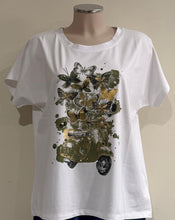 Load image into Gallery viewer, T shirt donna curvy janì
