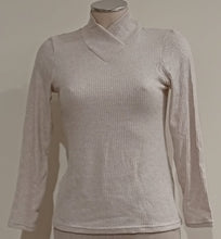 Carica l&#39;immagine nel visualizzatore di Gallery, Maglia donna invernale Janira
