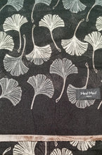 Carica l&#39;immagine nel visualizzatore di Gallery, Sciarpa donna Mimì Muà
