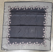 Carica l'immagine nel visualizzatore di Gallery, Foulard Mimì Muà
