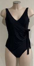 Load image into Gallery viewer, Costume intero Grazia
