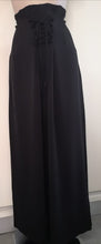 Carica l&#39;immagine nel visualizzatore di Gallery, Pantalone donna estivo Twin set
