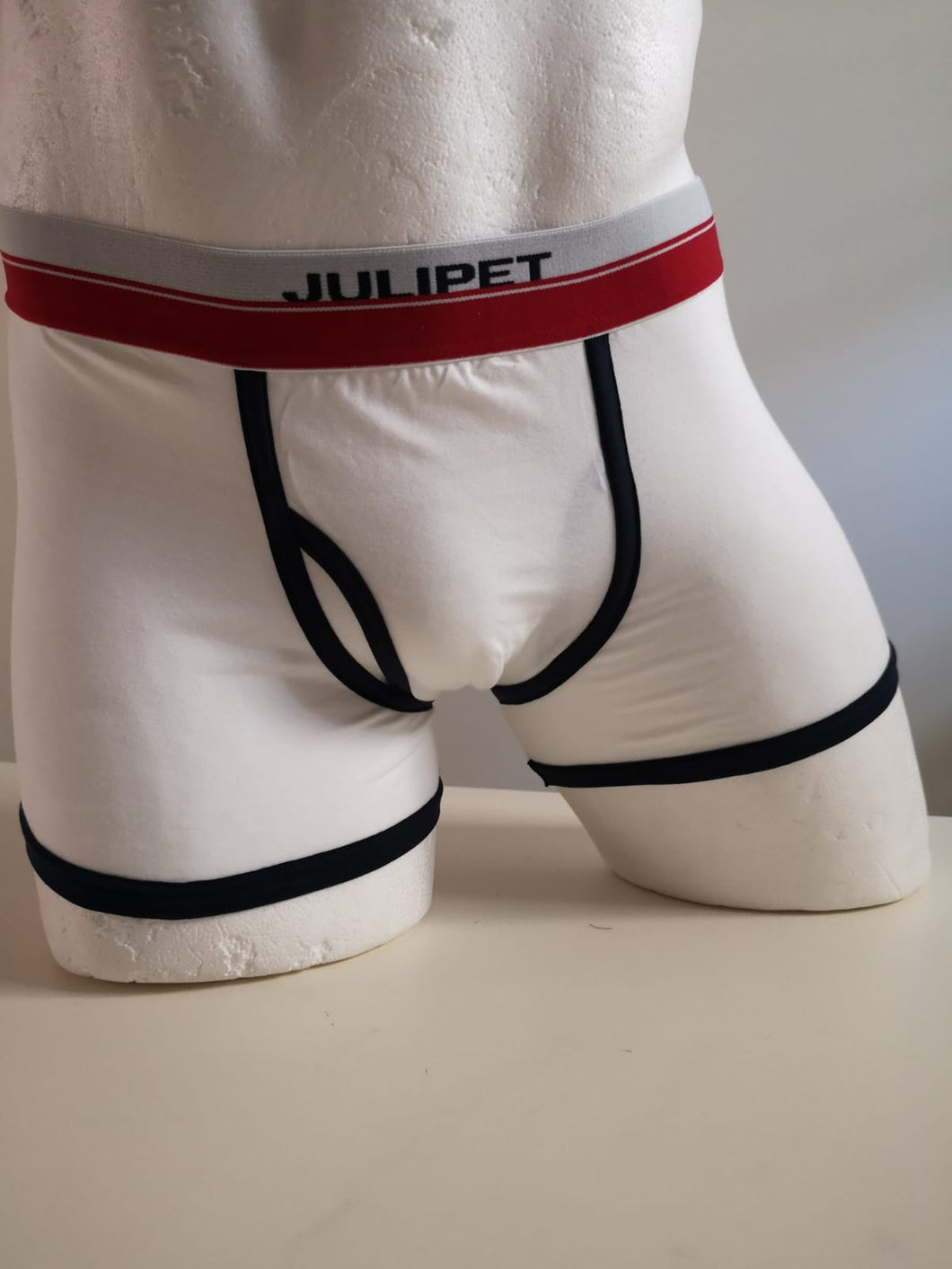 Boxer Julipet INET