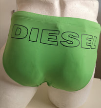 Load image into Gallery viewer, Costume slip uomo Diesel
